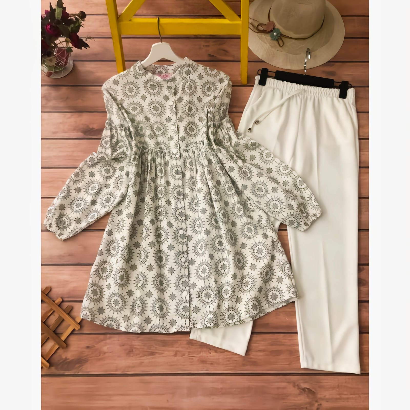 Floral Print Gathered Kurta Pant Set
