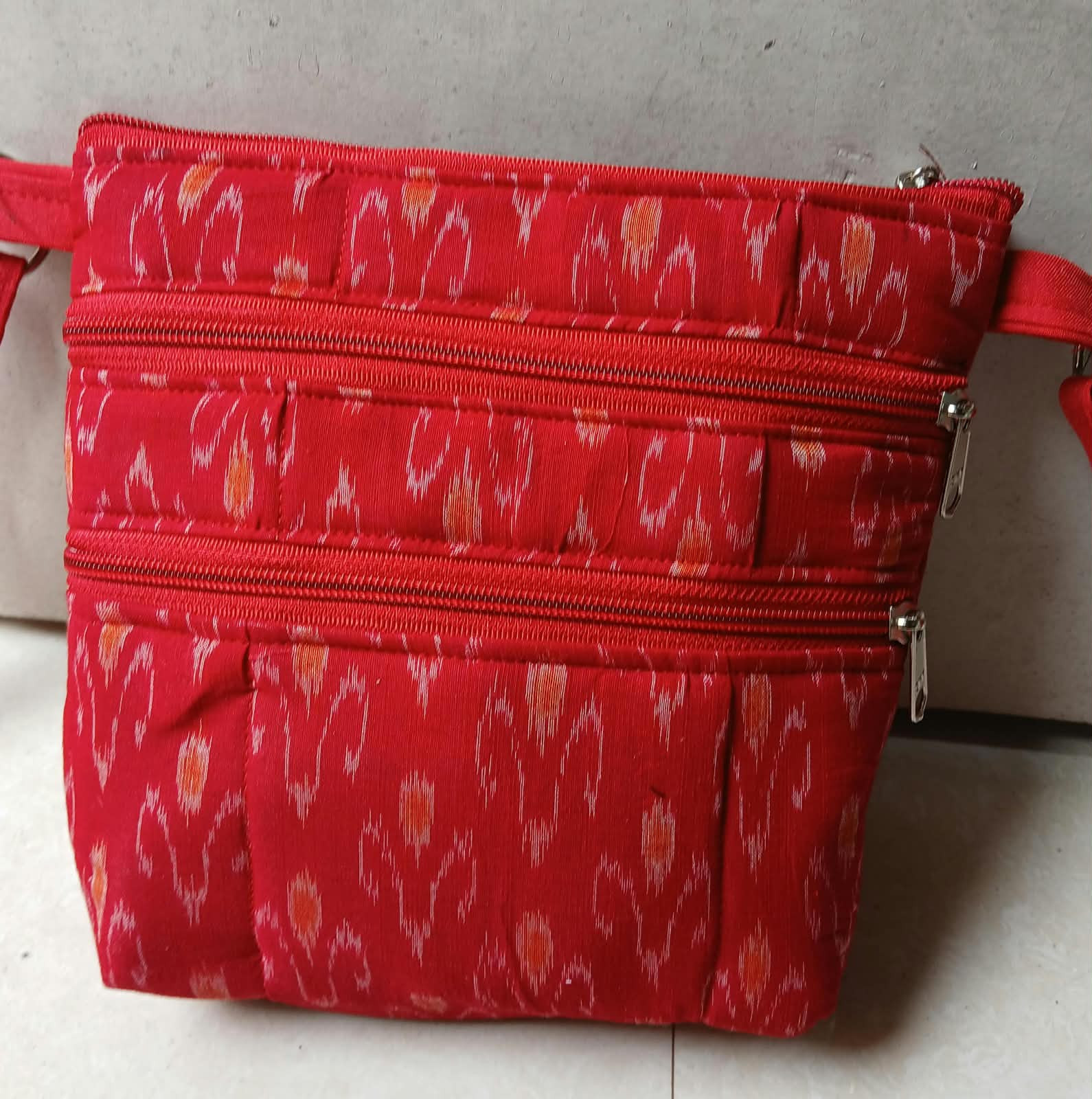 SAMBALPURI SLING BAG