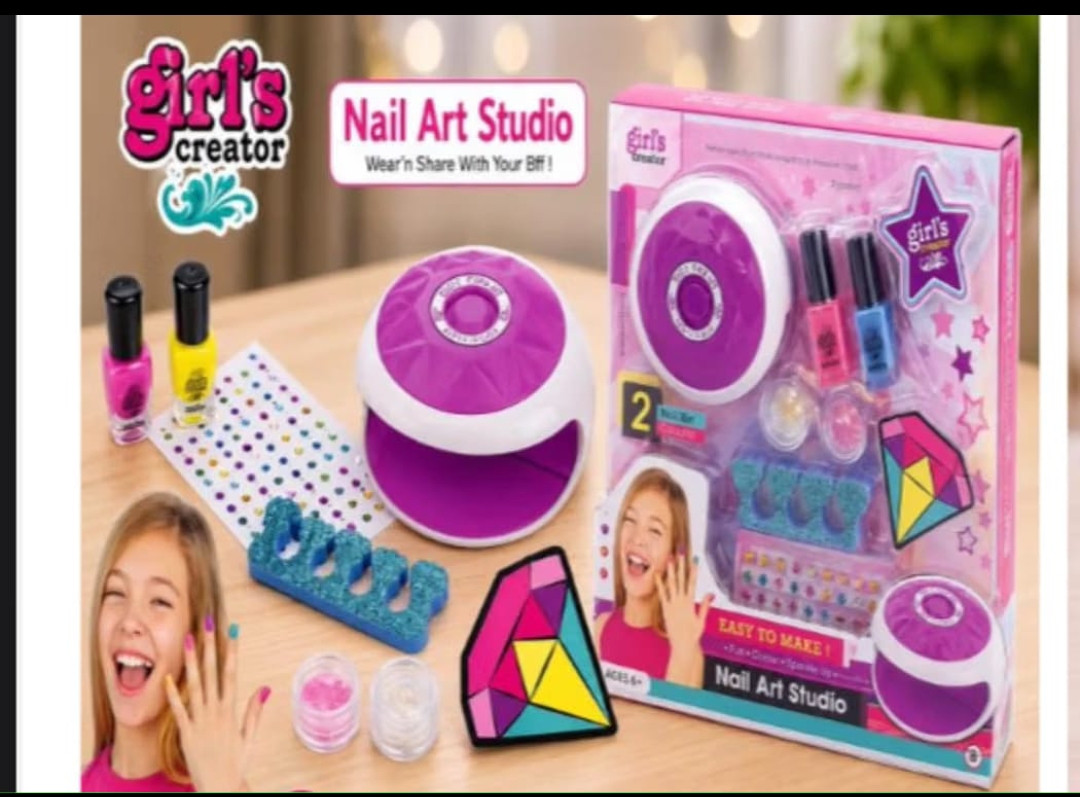GIRLS NAIL ART KIT