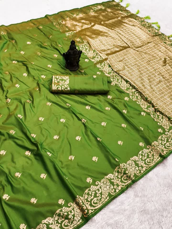 Banarasi Pure soft silk saree with silk weaving blouse