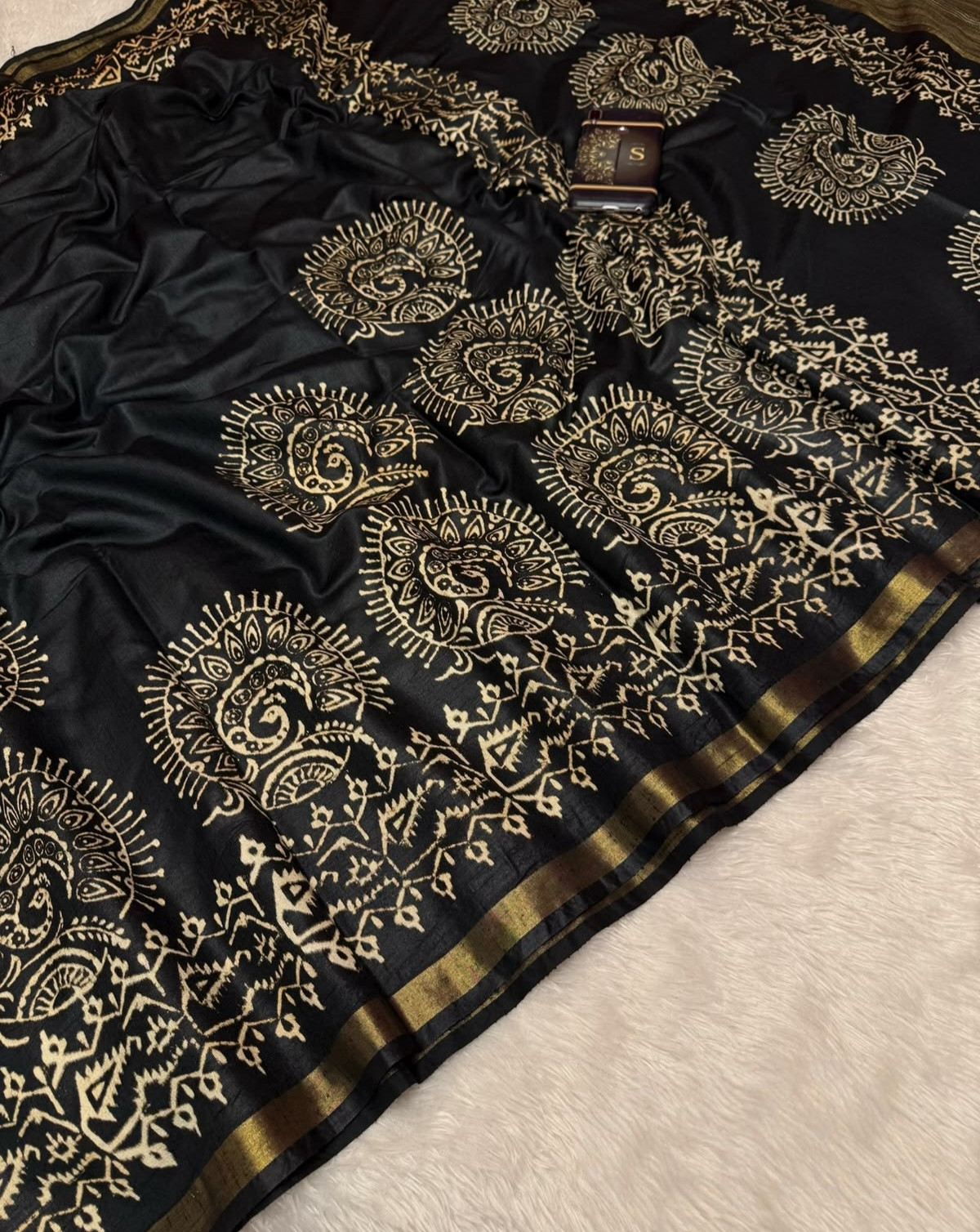 Silk saree with blouse pcs