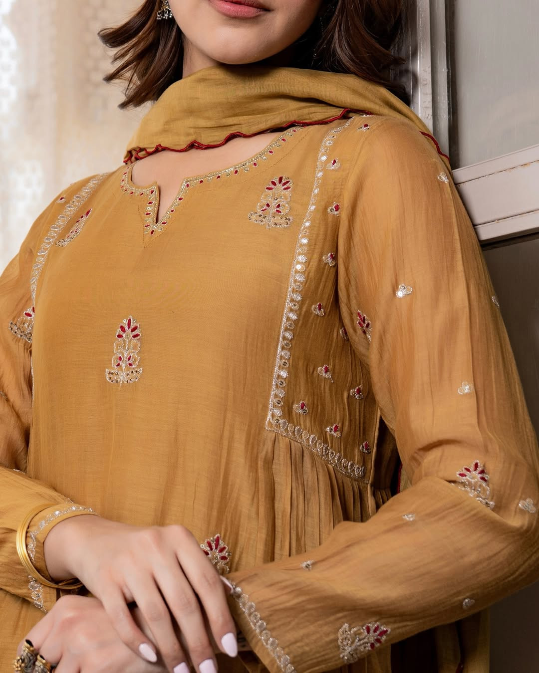 Pankhudi suit set