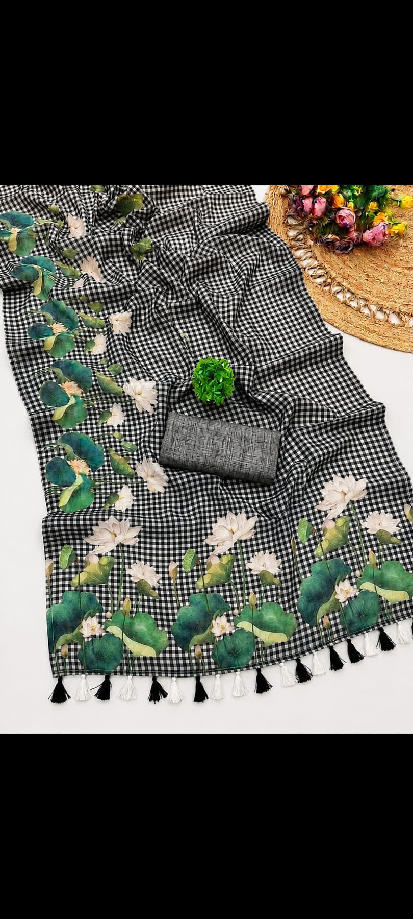 Floral Soft Linen Sarees with Checks Pattern