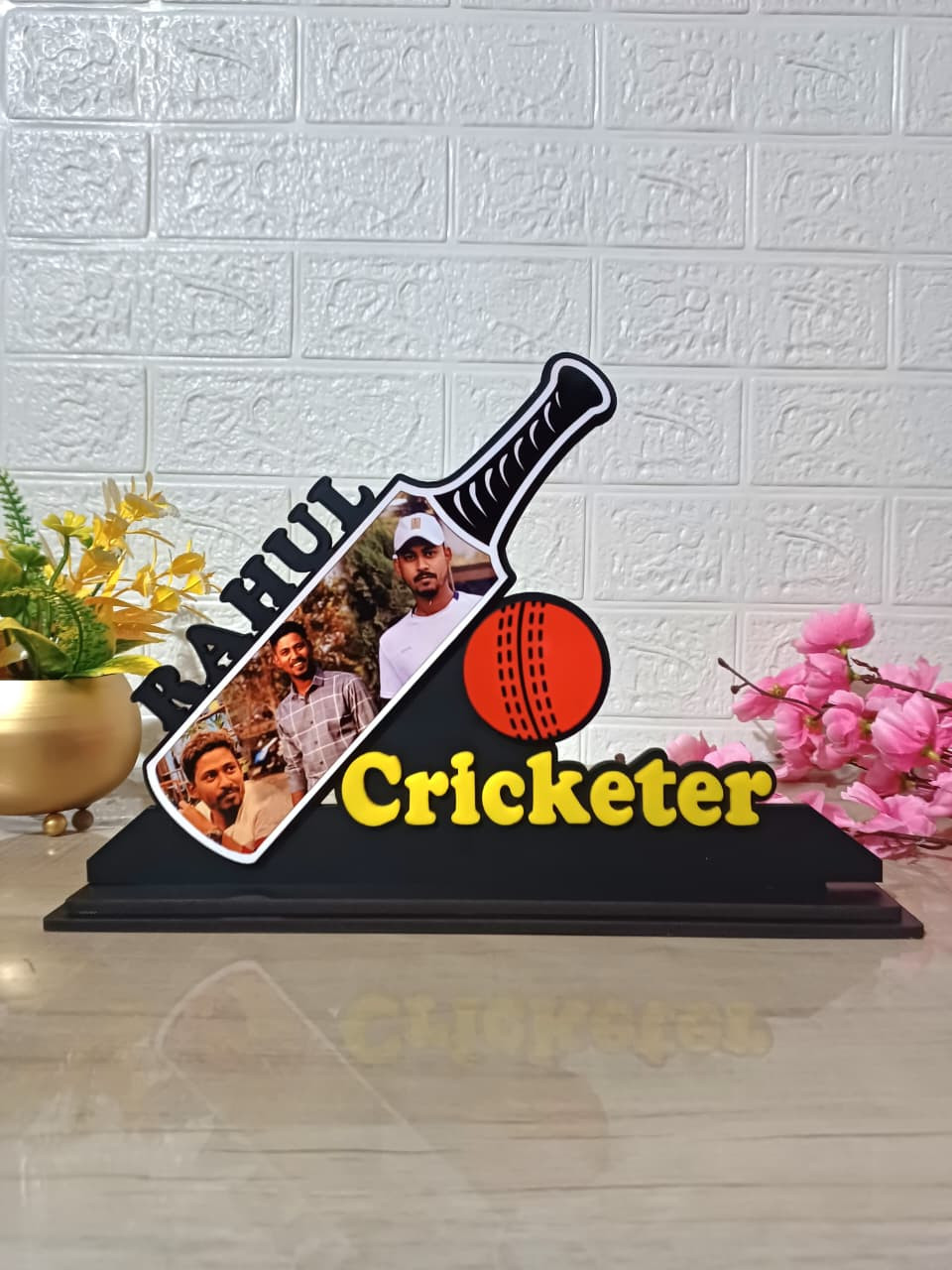 CRECKET LOVER TABLE STANDEE